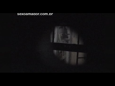 ❤️ Szőke lányt titokban videóra vette a környékbeli kukkoló, aki üreges téglák mögé rejtőzött ❤️ Porno at hu.hentaisea-com.ru ❤